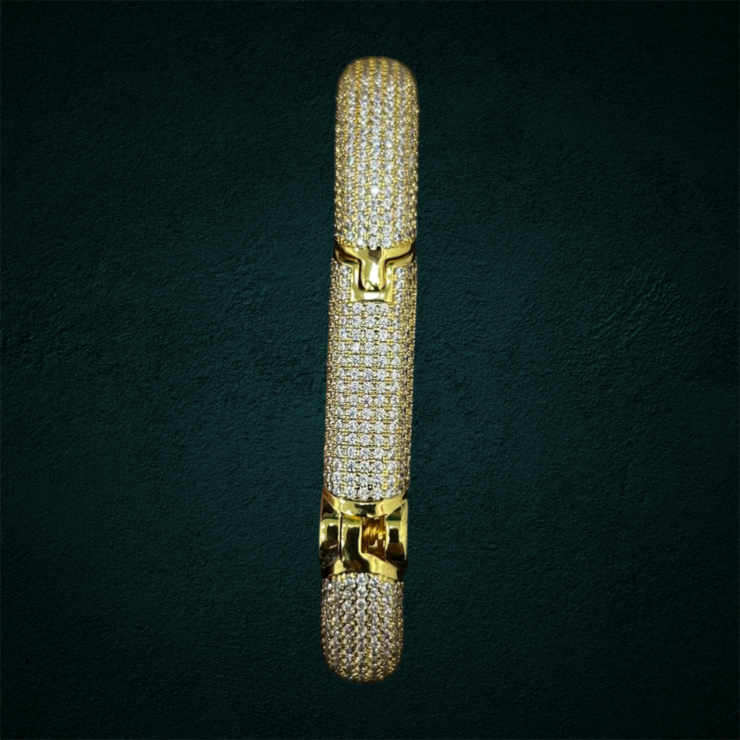 ICED Carabiner Keychain Holder in Gold