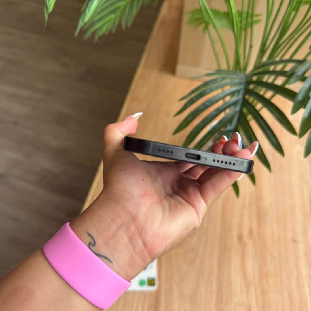 iPhone 16 Pro Max• 512GB • Black • A • 100%