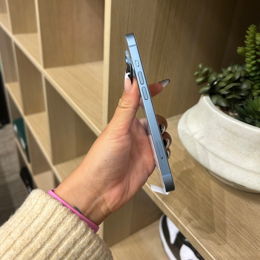 14 • 128GB • Blue | (Brand New)
(1 Year Apple Warranty)