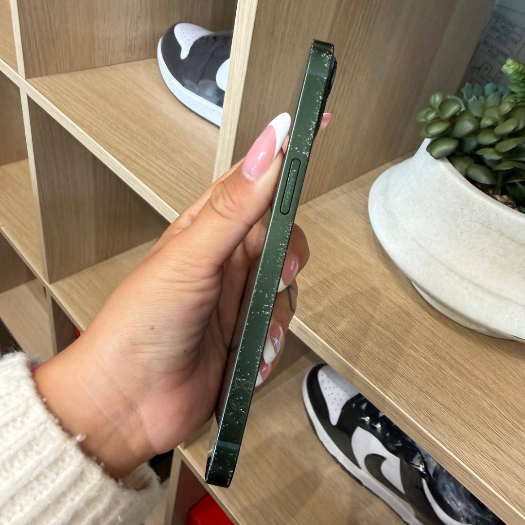 iPhone 13 • 128GB • Green • C • 87%