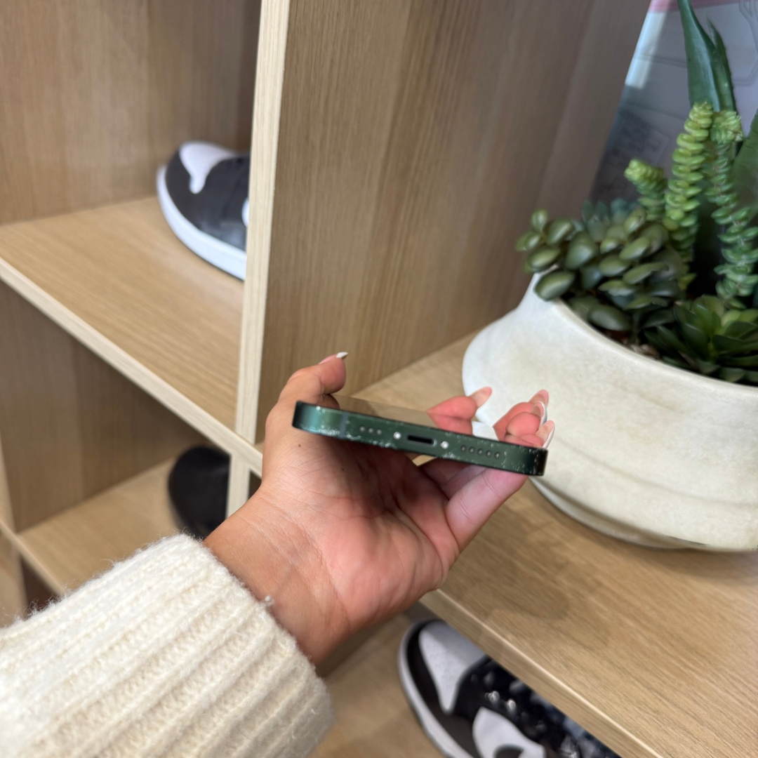 iPhone 13 • 128GB • Green • C • 87%